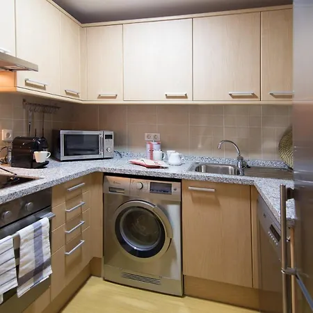 Apartament Paradis Pleta 2 *